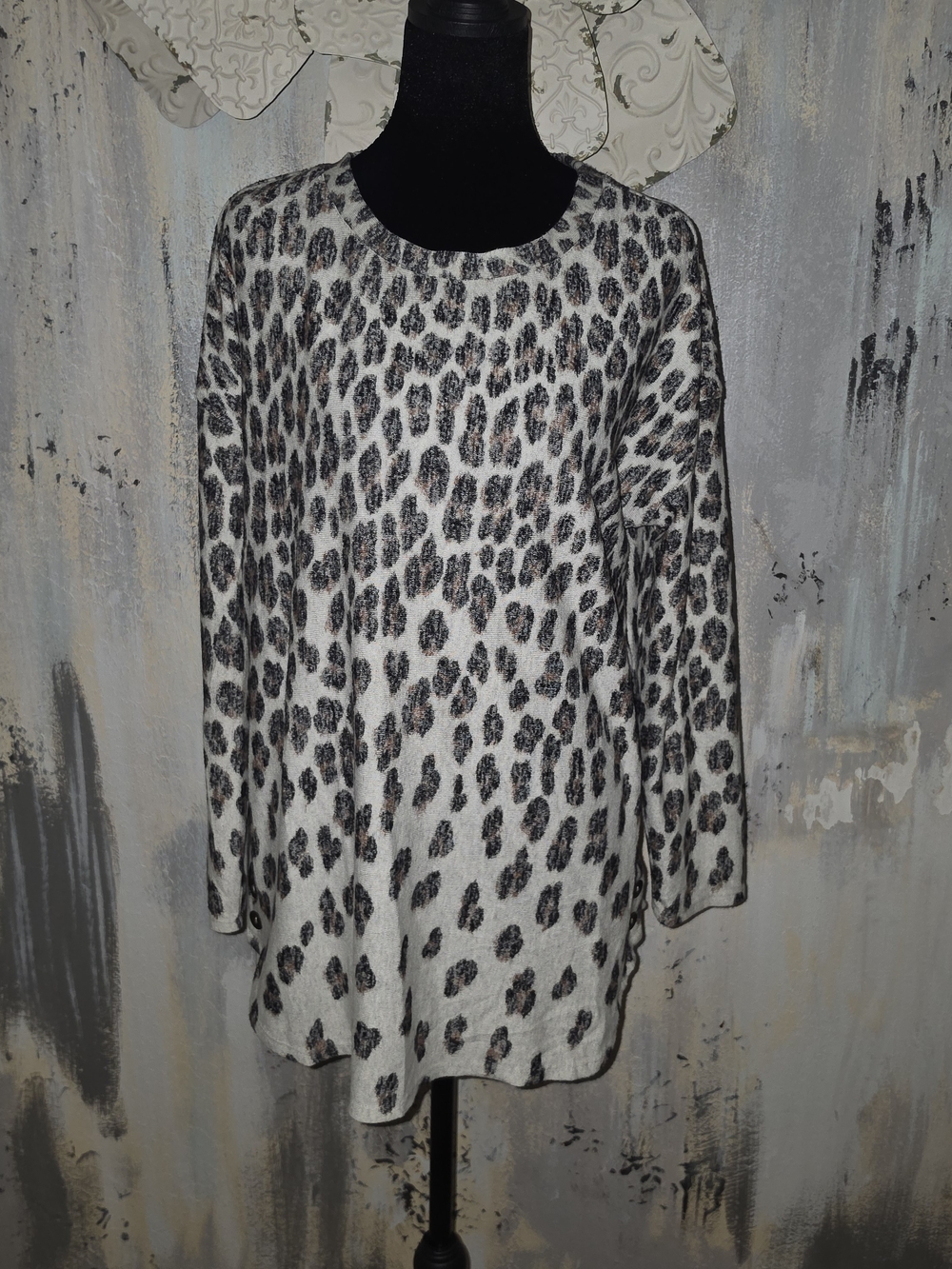 Westbound Ultra Soft & Cozy Cream and Black Leopard-Print Long Sleeve Sweater